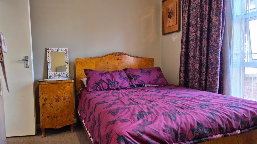 2 Bedroom Property for Sale in Vredenburg Western Cape